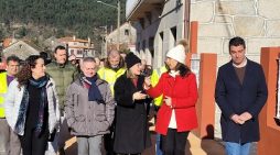 Ethel Vázquez subraya la inversión de la Xunta de 1,4 M€ para dotar los vecinos de Marín de una senda peatonal continua de casi 3 kilómetros entre Coirados y Cadro