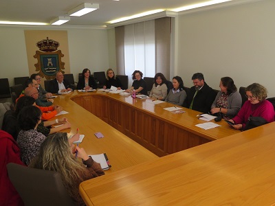 La Xunta reivindica en A Laracha las mesas locales contra la violencia de género como “maximizadoras” de recursos y de la respuesta a las víctimas