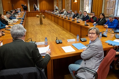 Galicia avanza en la tramitación de la Ley de ordenación de su litoral para velar por las inversiones presentes y futuras de las empresas del sector marítimo-pesquero