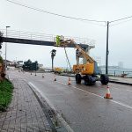 La Xunta inicia las obras de conservación en la pasarela peatonal sobre la carretera PO-324 en Coruxo, en Vigo