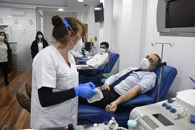 La Xunta pone en funcionamiento el nuevo local de ADOS en Ourense para la donación de sangre