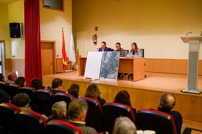 La Xunta inicia los trabajos de desbroce y puesta a punto del nuevo polígono agroforestal de Mandelos, en el ayuntamiento de Crecente