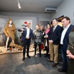 Román Rodríguez destaca la importancia del nuevo museo de Monterroso para divulgar la actividad comercial de Galicia en el antiguo régimen