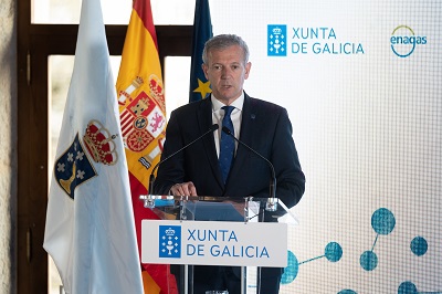 Rueda reafirma el compromiso de Galicia para ser protagonistaRueda reafirma el compromiso de Galicia para ser protagonista en la producción y suministro de energía al resto del mundo en la producción y suministro de energía al resto del mundo