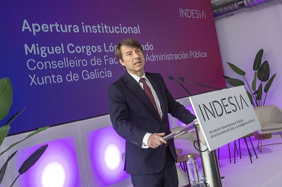 La Xunta defiende un trabajo colectivo en la aplicación de las tecnologías inteligentes a la industria