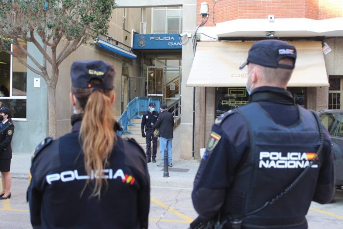 La Confederación Española de Policía vuelve a solicitar armeros en todas las comisarias de España ante el fallecimiento de un policía nacional en Burgos
