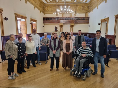 La Xunta entrega el premio Galicia de Acción Voluntaria 2022 a la Asociación Ourensana de Esclerosis Múltiple, Párkinson y Enfermedades Raras