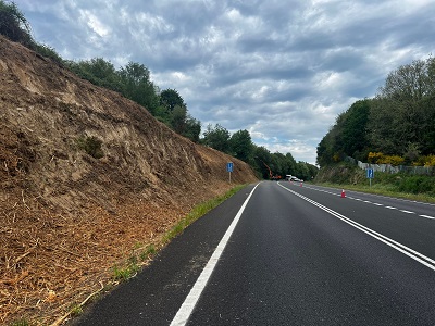 La Xunta iniciará esta semana nuevas actuaciones de limpieza y acondicionamiento en los márgenes de 5 carreteras autonómicas