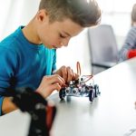 Building robotic car for school assignment