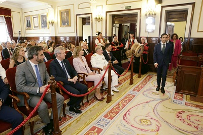 Alfonso Rueda asiste a la toma de posesión de José Manuel Rey como alcalde de Ferrol