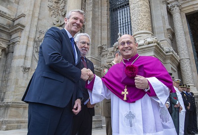 Rueda asiste a la toma de posesión del nuevo arzobispo de Santiago