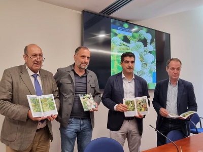 La Xunta presenta en Vinis Terrae un monográfico sobre sintomatología de las enfermedades en el viñedo en imágenes