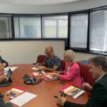 La Xunta evalúa con el Clúster de la Función Logística de Galicia vías para impulsar la innovación y la internacionalización de sus empresas