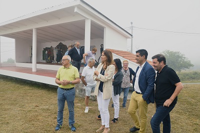La Xunta colabora en la mejora del local social de la asociación de vecinos San Andrés de Zarracós de A Merca con una aportación de casi 17.000 €
