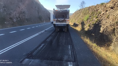 La Xunta inicia las obras de mejora del firme en 4 carreteras autonómicas en las comarcas de O Carballiño y del Ribeiro, que supondrán una inversión de más de 1 M