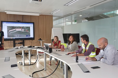 La delegada de la Xunta supervisa el simulacro general de accidente aéreo en el aeropuerto de Vigo