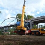 La Xunta inicia el desmontage del tablero del puente de Ponte Arnelas, avanzando en los trabajos de retirada de la actual estructura metálica