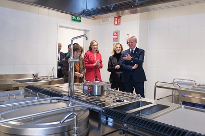 Rueda destaca que Galicia contará con siete de las mejores residencias de mayores del mundo gracias a la colaboración entre la Xunta y la Fundación Amancio Ortega