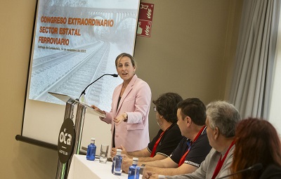 Ethel Vázquez reclama que el Gobierno de España complete la renovación de las infraestructuras y reforme la gestión de los servicios del ferrocarril gallego para que tenga futuro