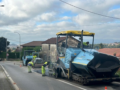 La Xunta ejecuta las obras de mejora del firme en la carretera PO-305 a su paso por el ayuntamiento de Vilagarcía de Arousa