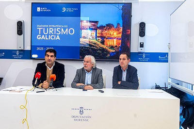 El delegado territorial de la Xunta participa en la mesa de trabajo del geodestino O Ribeiro, O Carballiño, Celanova y Terras do Xurés para planificar el modelo gallego de la nueva estrategia turística 2024-2030