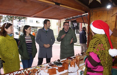 Alfonso Villares insta a llevar a las mesas esta Navidad los productos del mar tanto por su calidad como por el apoyo que supone al sector marítimo-pesquero gallego