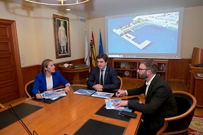 La Xunta y la Autoridad Portuaria de A Coruña abordan la adjudicación del proyecto para construir la estructura flotante destinada a la náutica y al deporte en O Parrote