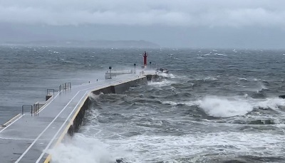 La Xunta activa para mañana a alerta naranja en todo el litoral gallego por temporal costero