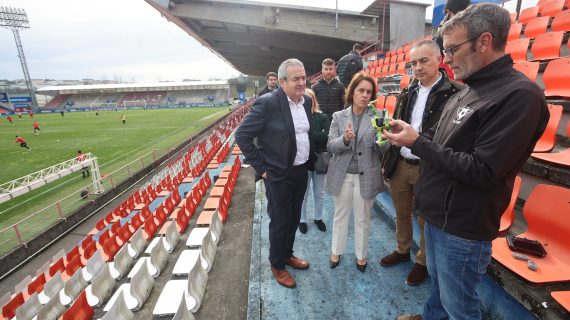 La Xunta participa en el estadio Anxo Carro en la prueba de una solución con tecnología dron e inteligencia artificial que mejora el análisis táctico en el fútbol