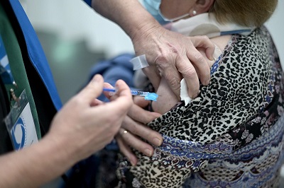 Galicia destaca a nivel nacional en las coberturas conseguidas en la campaña de vacunación de la gripe y la covid
