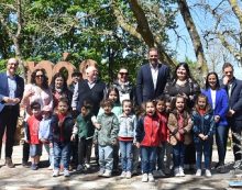 La Xunta celebra el Día del Libro con actividades culturales en las bibliotecas y también con libreros, escolares y niños de pediatría hospitalaria