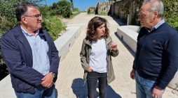 Oia renueva la “Estrada Vella” gracias a las ayudas para embellecimiento del litoral de la Xunta