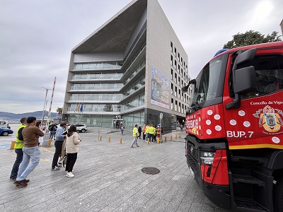 La delegación de la Xunta en Vigo acoge el simulacro de emergencia en el edificio administrativo