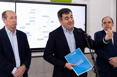 Román Rodríguez anuncia que las oposiciones de enseñanza se desarrollarán en 15 localidades de toda Galicia a partir de 22 de junio