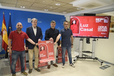 El delegado territorial de la Xunta en Ourense presenta a 3ª edición del ciclo ‘Rock entre piedra y poesía’ El delegado territorial de la Xunta en Ourense presenta a 3ª edición del ciclo ‘Rock entre piedra y poesía’