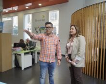 Ana Ortiz destaca la promoción del Bono Turístico de la Xunta con doce establecimientos adheridos en Vigo