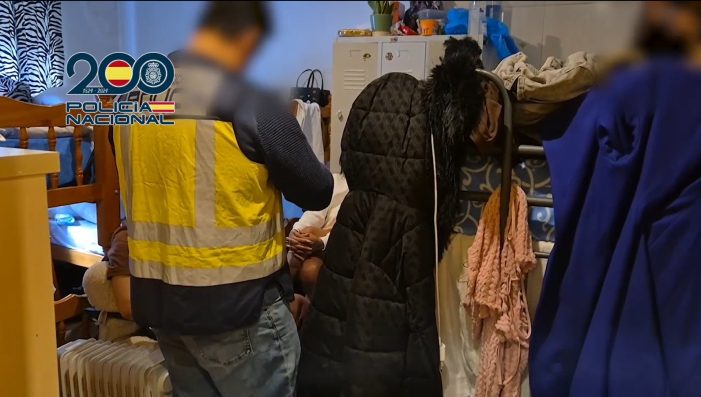 La UCRIF de la Policía Nacional detiene en Vigo a un clan familiar dedicado a la trata de seres humanos con fines de explotación sexual La UCRIF de la Policía Nacional detiene en Vigo a un clan familiar dedicado a la trata de seres humanos con fines de explotación sexual