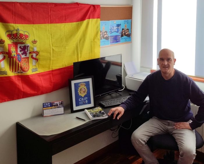 Carlos Rodríguez Losada reelegido como secretario provincial del sindicato policial líder en Pontevedra Carlos Rodríguez Losada reelegido como secretario provincial del sindicato policial líder en Pontevedra